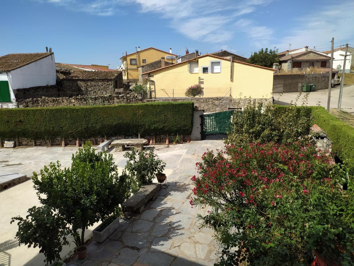 Casa Rural Mi Descanso Valdefuentes de Sangusin Exterior foto