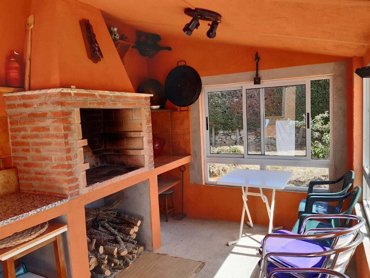 Casa Rural Mi Descanso Valdefuentes de Sangusin Exterior foto