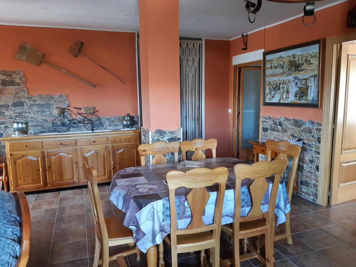 Casa Rural Mi Descanso Valdefuentes de Sangusin Exterior foto